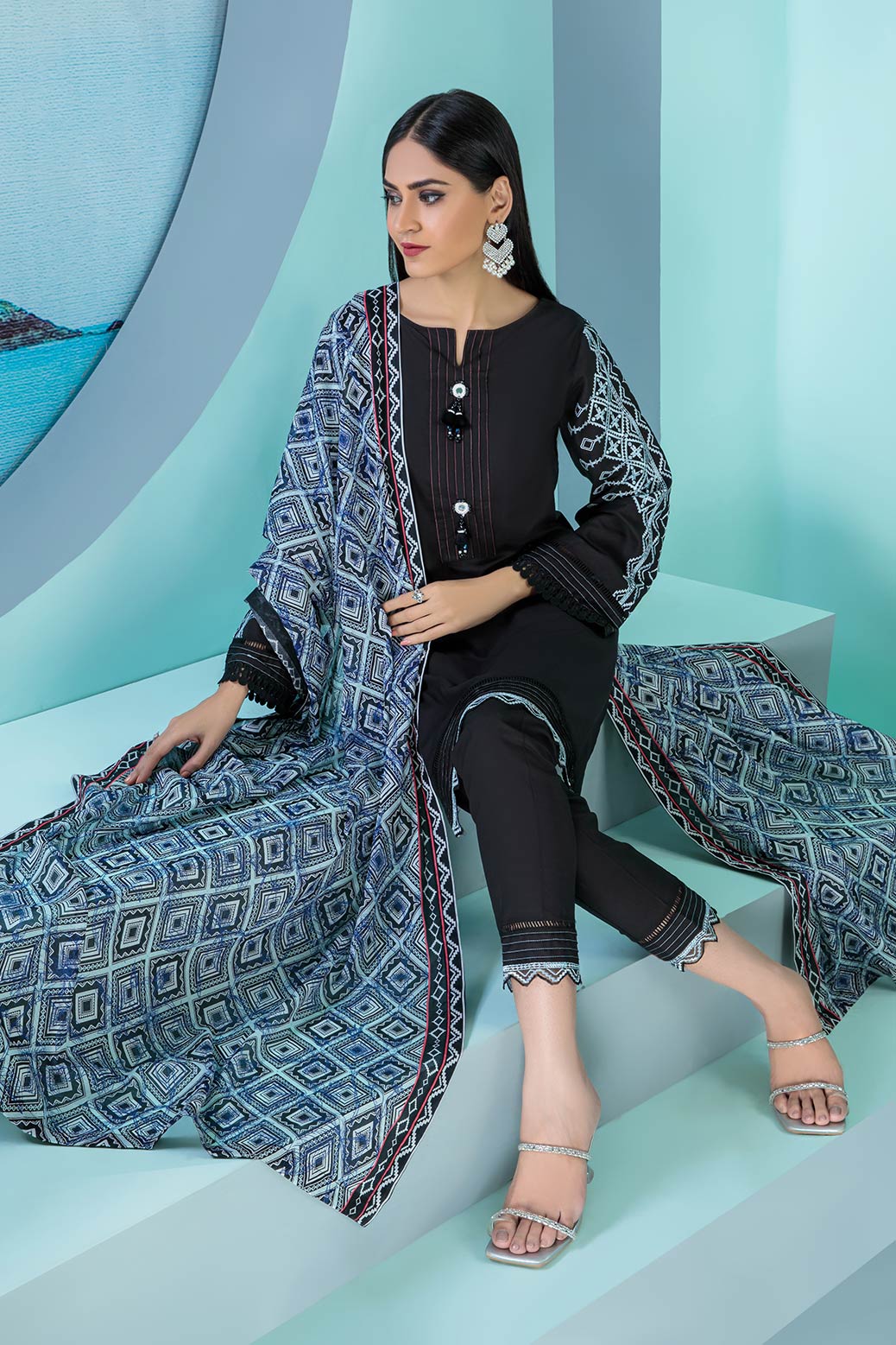 BLACK-LAWN-3 PIECE (RRSR223P04)