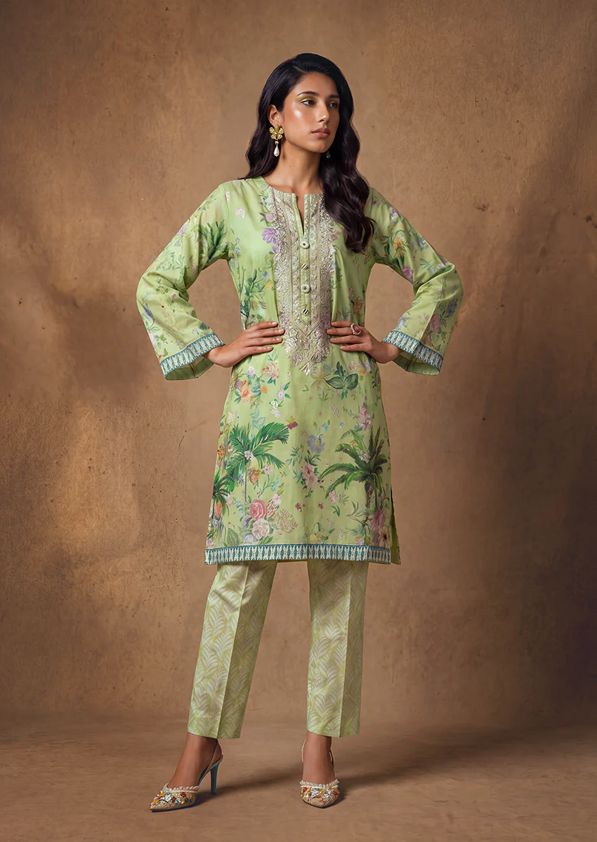 L-Green-Lawn-2 Piece (WP2PPBS26B1F1)
