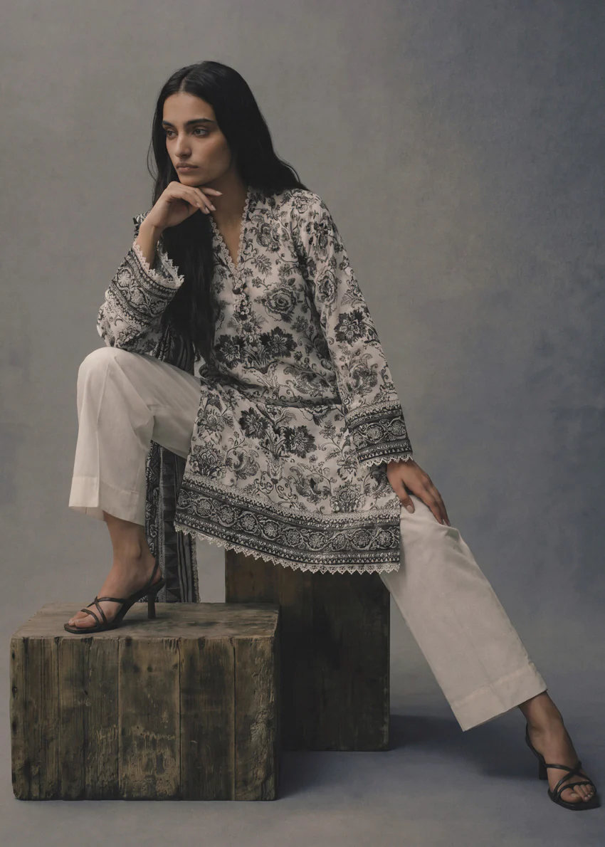 White-Digital Printed Lawn-3 Piece (WU3PPBS26LI4M24) - Image 3